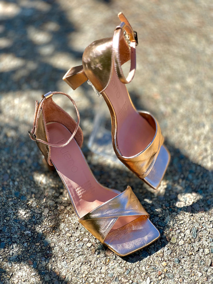 Bueno Tegan Rose Gold Metallic Heel
