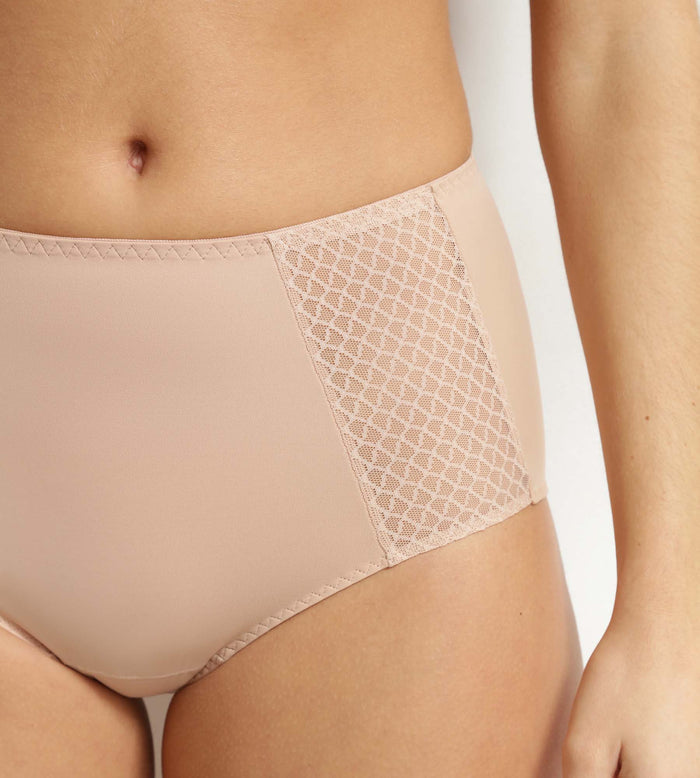 Culotte ventre plat taille haute Nude Dim Silhouette Essentiel