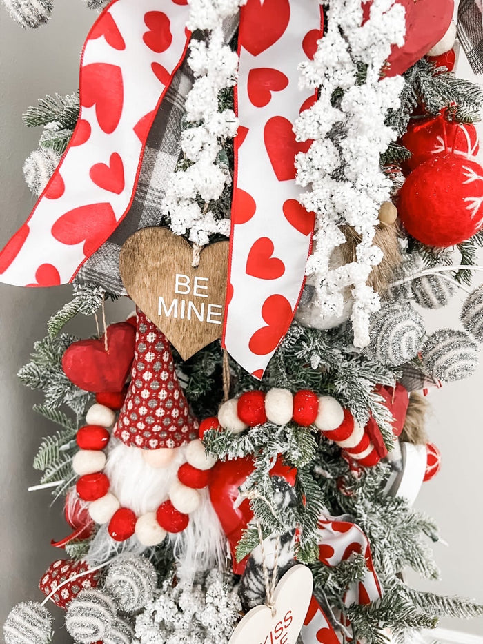 Felt Red/white Ball Garland