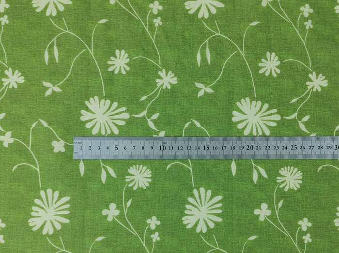 Green Leaf Print Cotton-Ramie Blend Fabric 8021