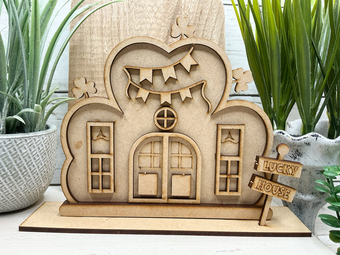 St Patrick’s Clover House DIY Kit