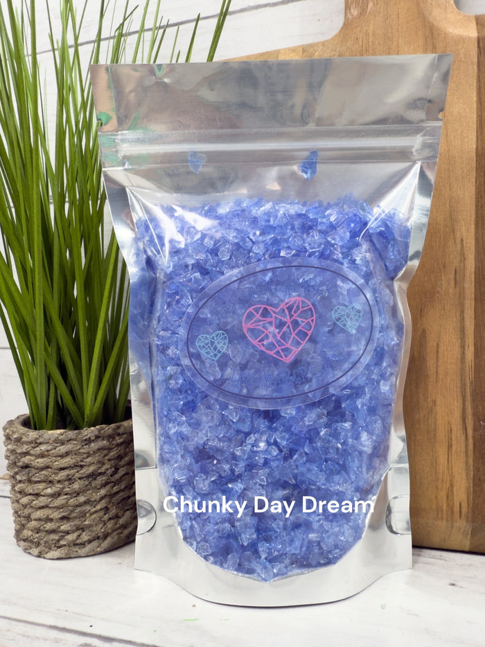 16 oz. Chunky Day Dream Crushed Glass 3-6 mm