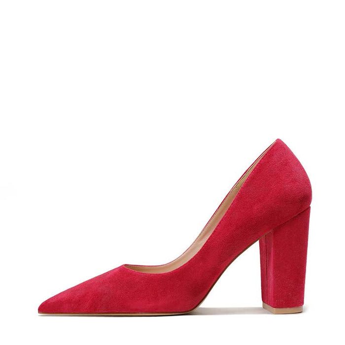 SD Dresscode & Fashiontrends 3.54 inch bridesmaid heels in vibrant red suede with a block heel design