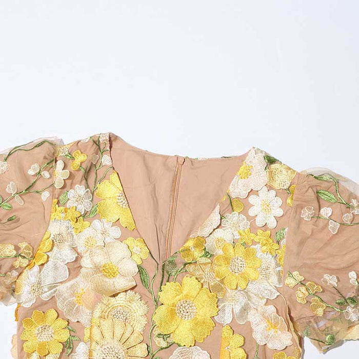 3D Flower Midi Dress Puff Sleeve Embroidered Midi Length Dress