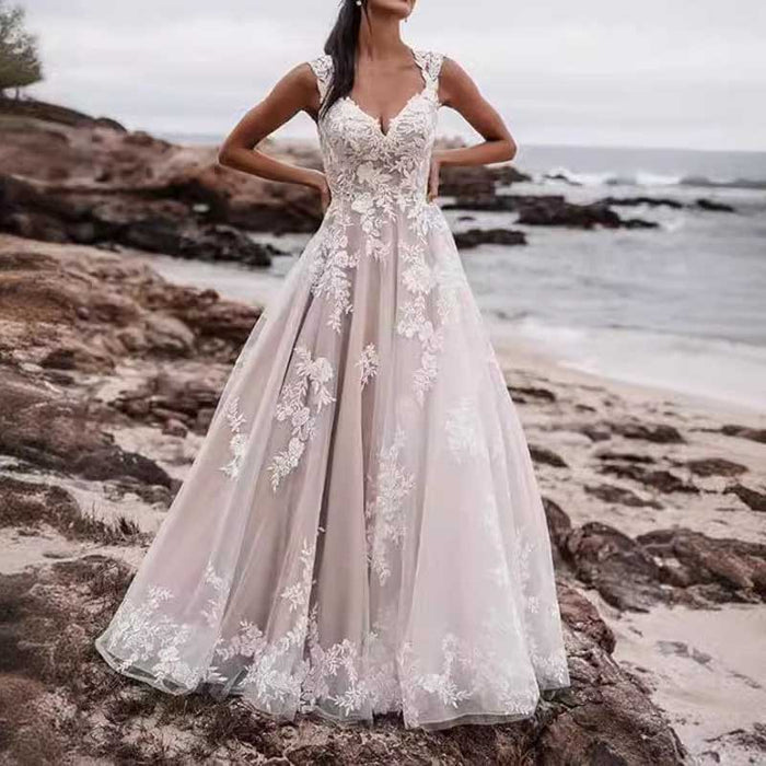 A-Line Square-Neck Wedding Dress With Sweep Train Lace Appliqued Bridal Dress