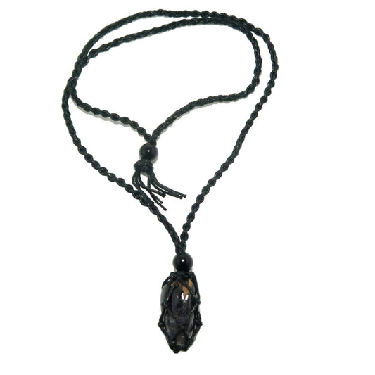 amethyst macrame necklace