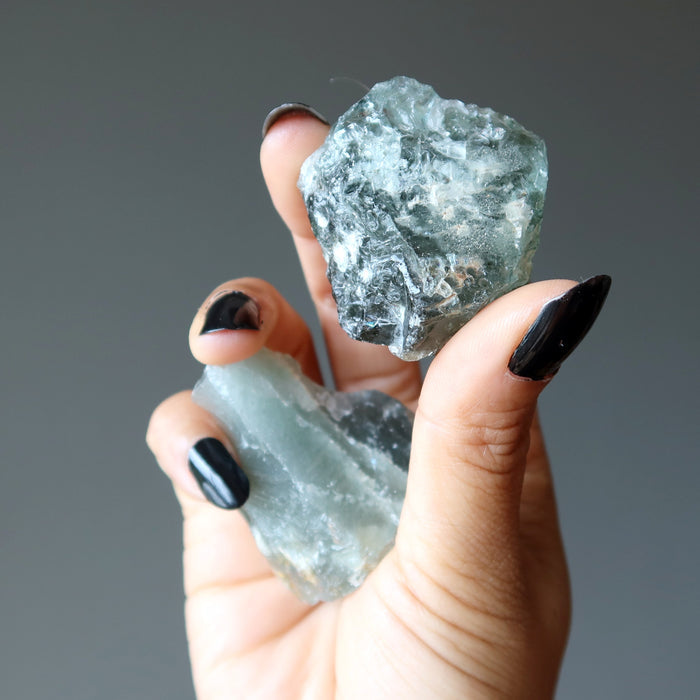 aquamarine rough stones