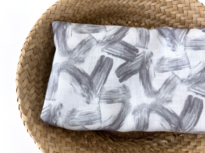 Brushstroke Print 100% Linen Fabric – Grey on White, Dobby Texture, Light Weight 7641