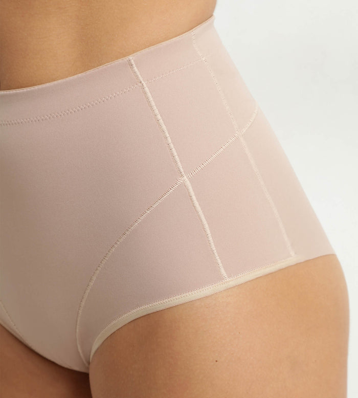 Culotte gainante en microfibre nude Dim Silhouette Contour