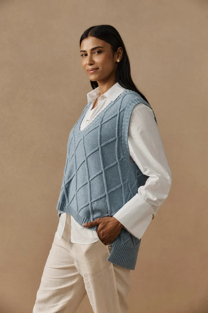 Eb+Ive Liora Knit Vest Lake Blue