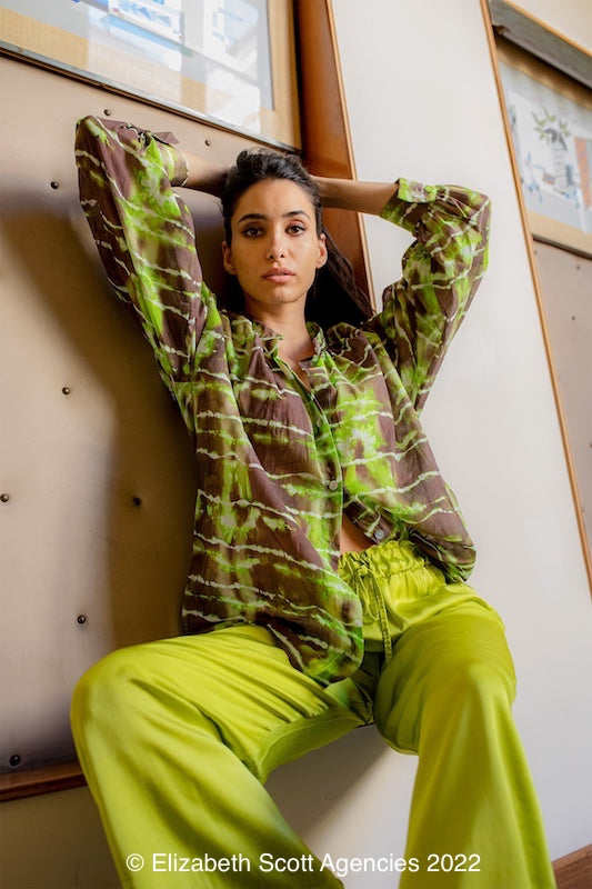 Elizabeth Scott- Tie Dye Shirts Apple