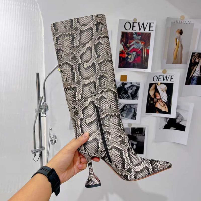 34 / Snakeskin