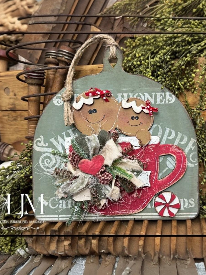 Gingerbread Mug Round Top Cutting Board DIY Kit