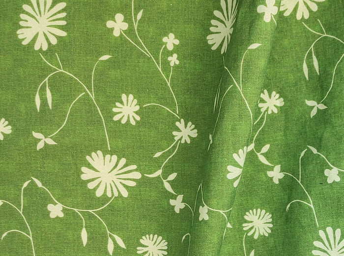 Green Leaf Print Cotton-Ramie Blend Fabric 8021