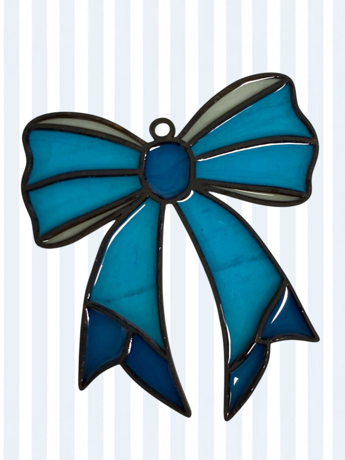 Hollow Bow Ornament DIY