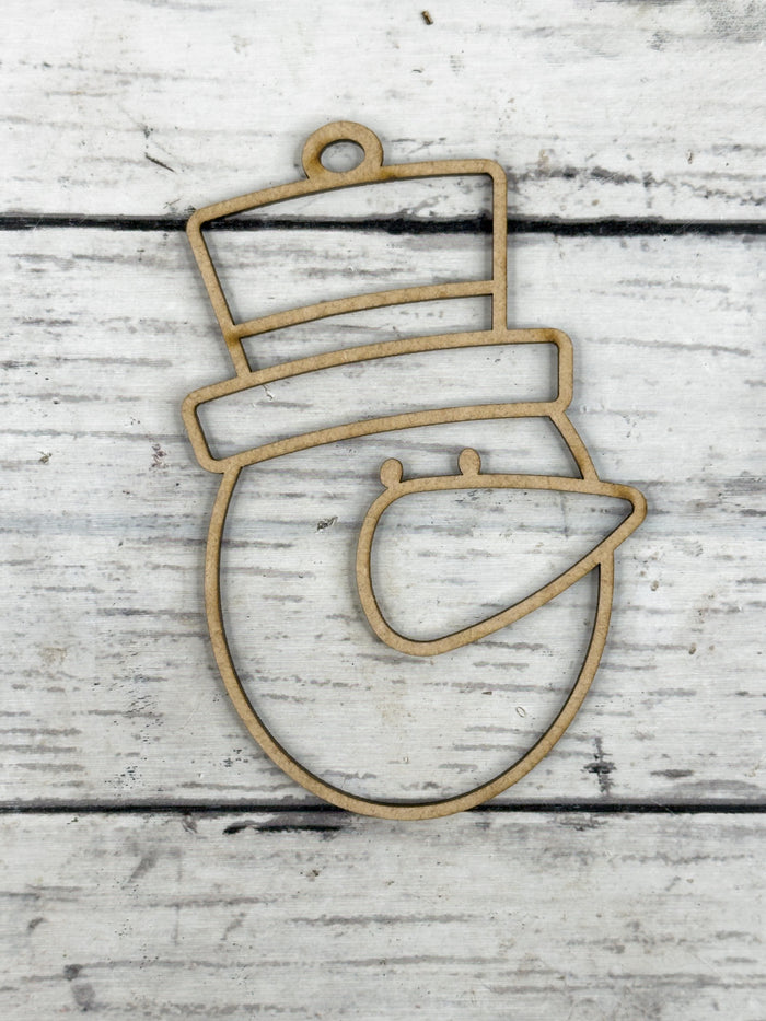 Hollow Letter O Ornament DIY