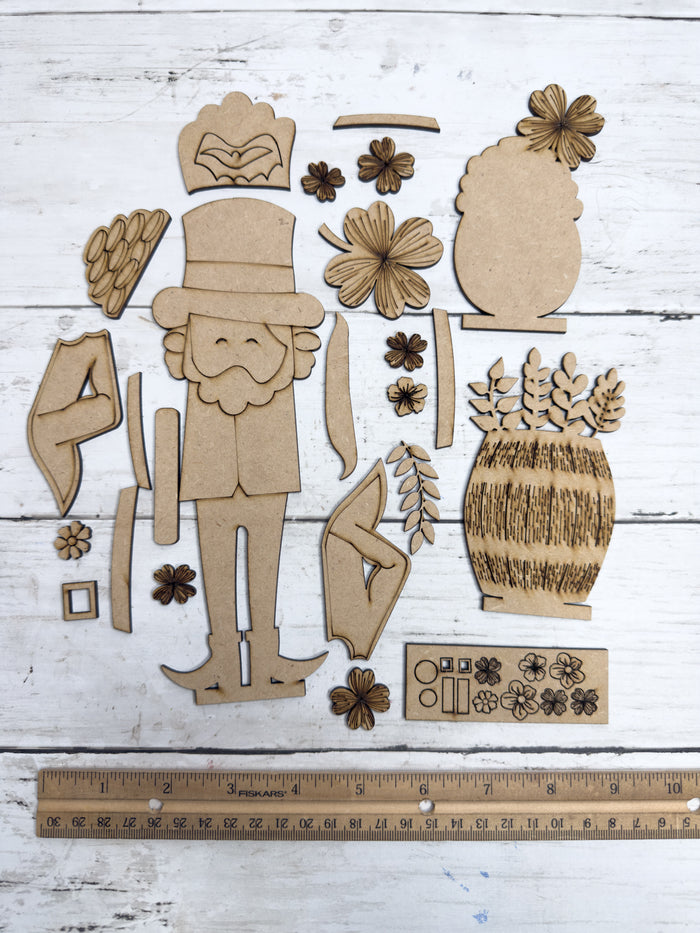 Leprechaun and Gold Trio Insert for Interchangeable Window Base DIY Kit