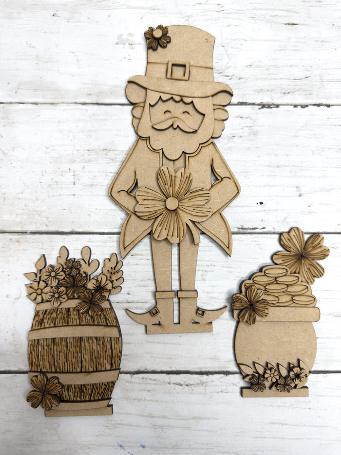 Leprechaun and Gold Trio Insert for Interchangeable Window Base DIY Kit
