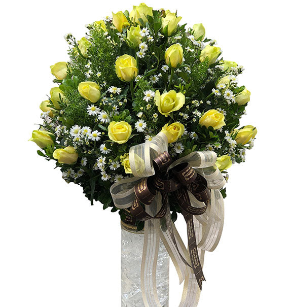 Lovely Yellow Rose Vase Vietnam