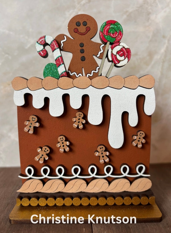 Mini Gingerbread Cake insert for Interchangeable mini cake bases