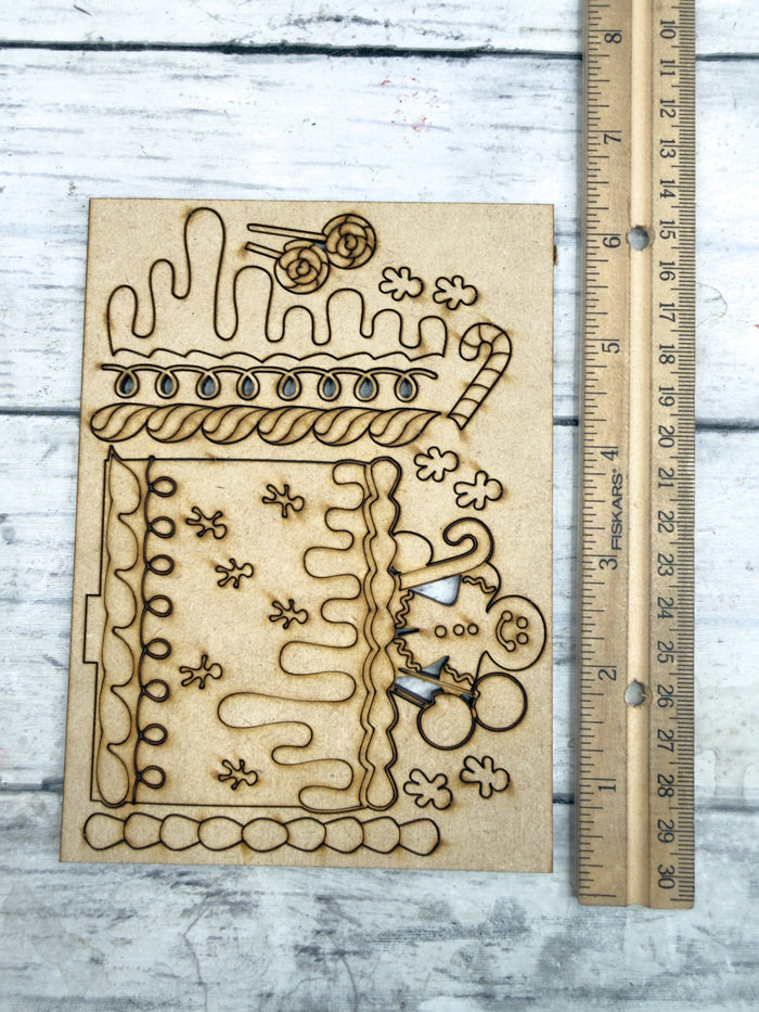 Mini Gingerbread Cake insert for Interchangeable mini cake bases