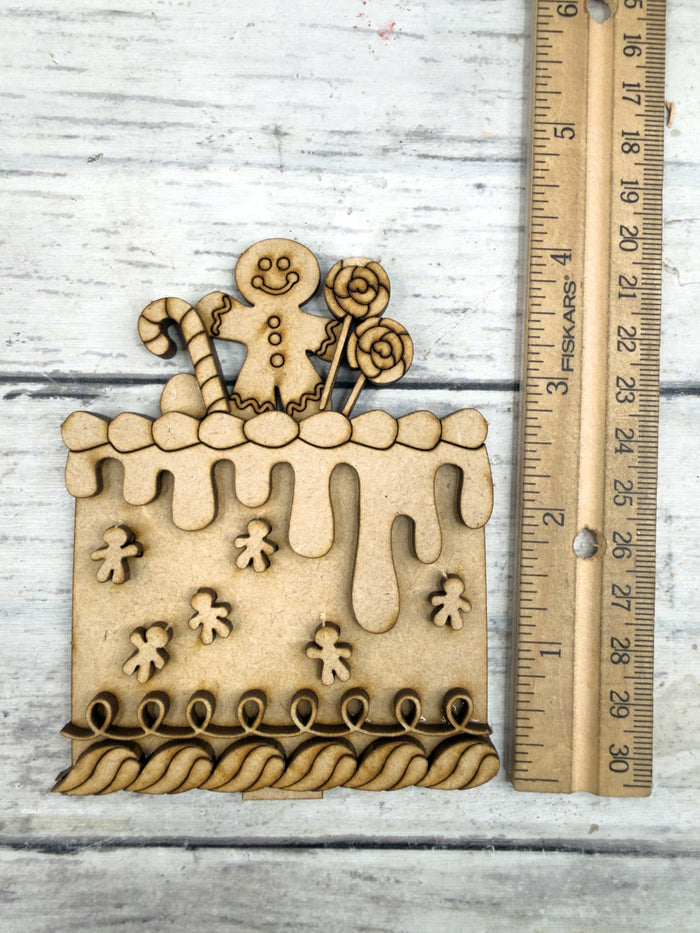 Mini Gingerbread Cake insert for Interchangeable mini cake bases