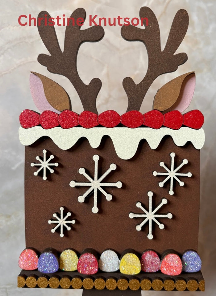 Mini Reindeer Cake insert for Interchangeable mini cake bases