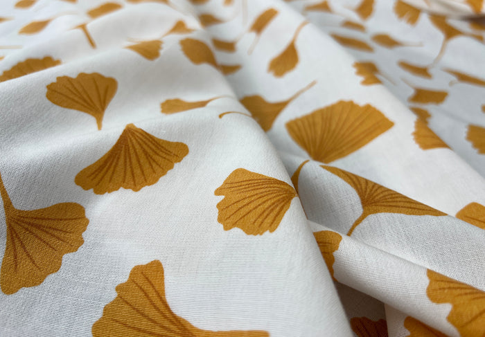 Morning Calm Ginkgo Print – Soft & Wrinkle-Resistant Ramie Blend Fabric 8336 8437