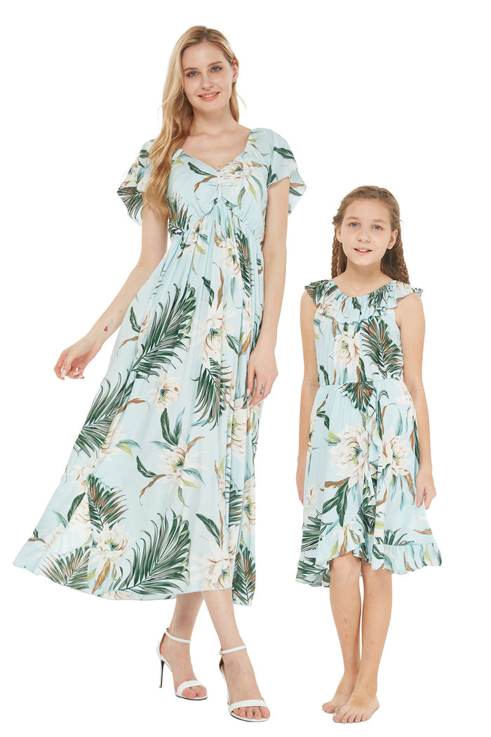 Mother Daughter Haleakala Set in Wispy Cereus Light Blue