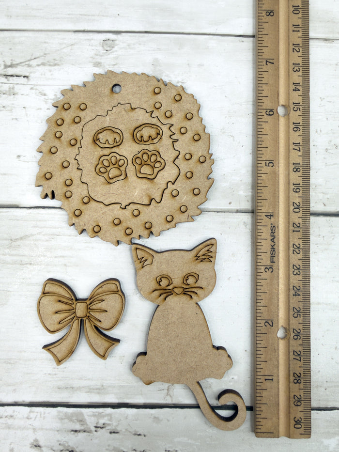 Playful Kitten Wreath Cat Ornament DIY Kit