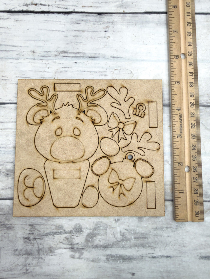 Reindeer Bear and Ornament Hugger Kit