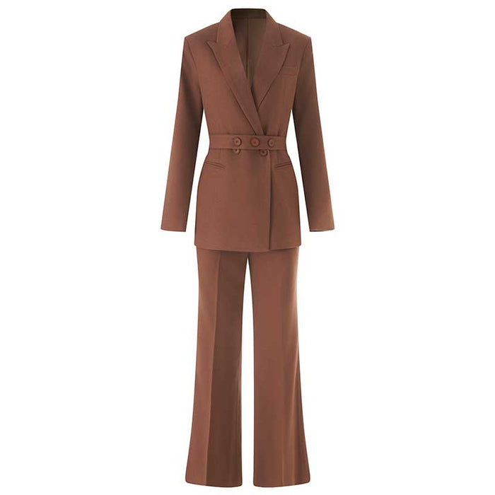 Stylish women's pink pantsuit for formal events with tailored fit and modern design
