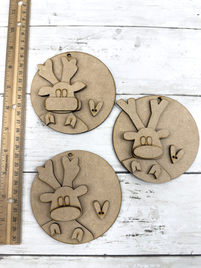 Set of Round Reindeer Ornaments DIY Kit