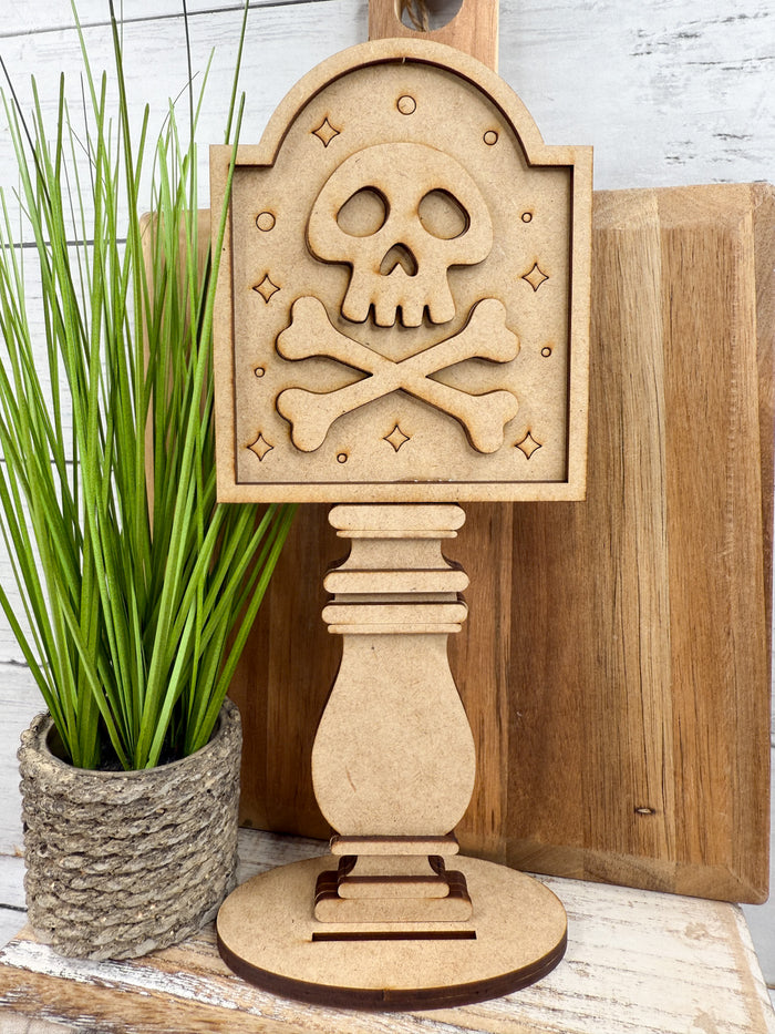 Skull and Cross Bones Insert for Spindle Base