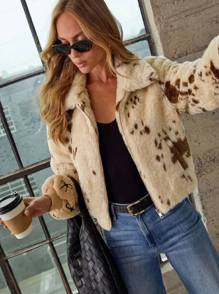 SMAIBULUN Milky Print Fur Cropped Jacket