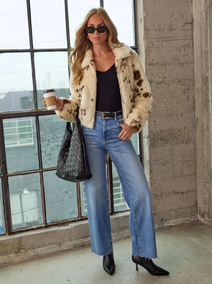 SMAIBULUN Milky Print Fur Cropped Jacket