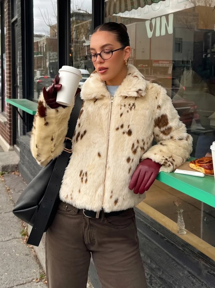 SMAIBULUN Milky Print Fur Cropped Jacket