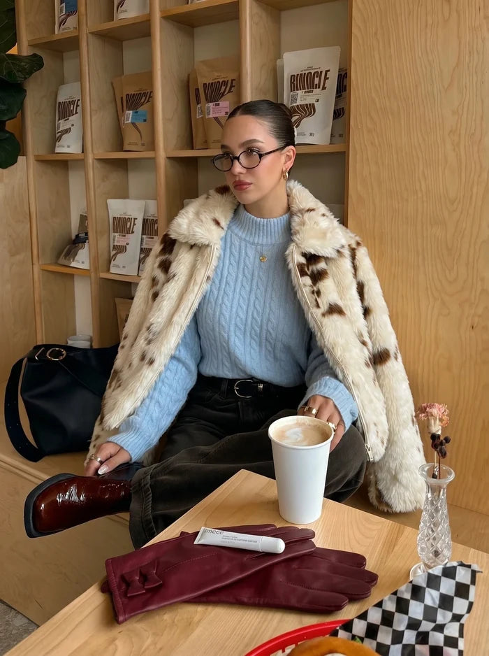 SMAIBULUN Milky Print Fur Cropped Jacket