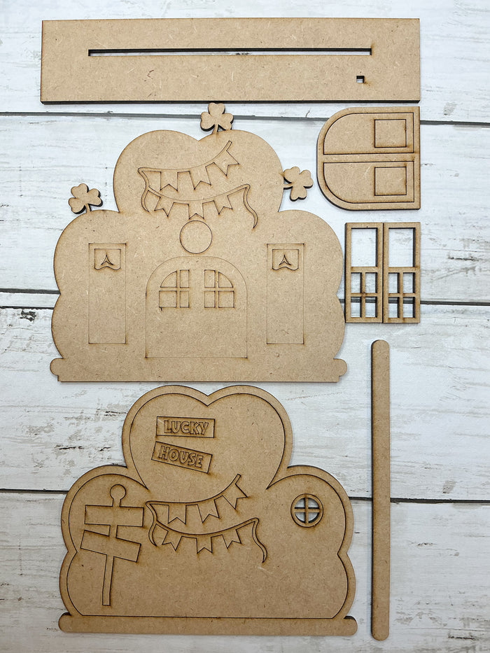 St Patrick’s Clover House DIY Kit