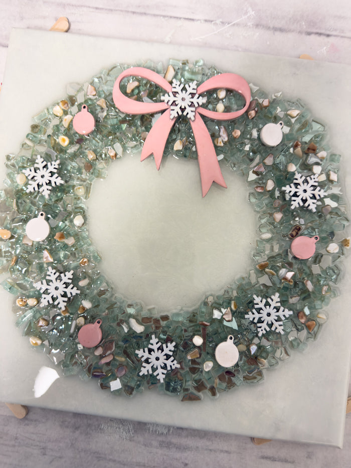 Style B Bow 12x12 Crushed Glass Wreath Canvas Project Kit