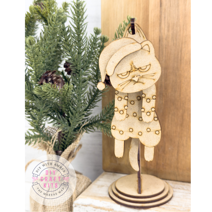 Swingy Grumpy Kitty Hanging Stand DIY Kit