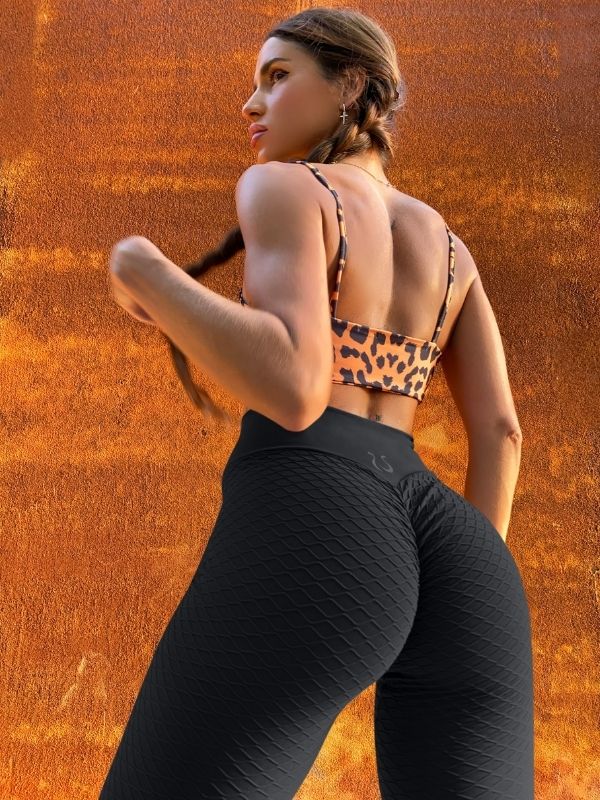 Three-dimensional Shaping Leggings X Carmen⭐