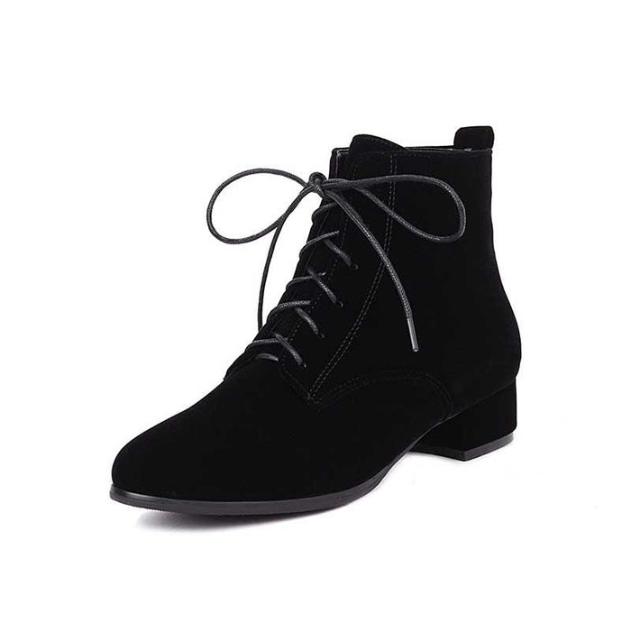 Black / 4
